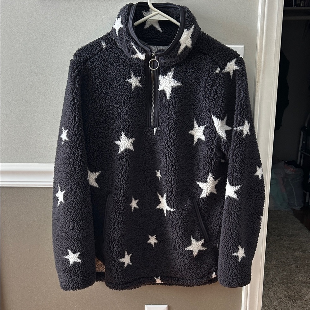 Cozy Star Pattern, super soft, Fleece Pullover - Black and White